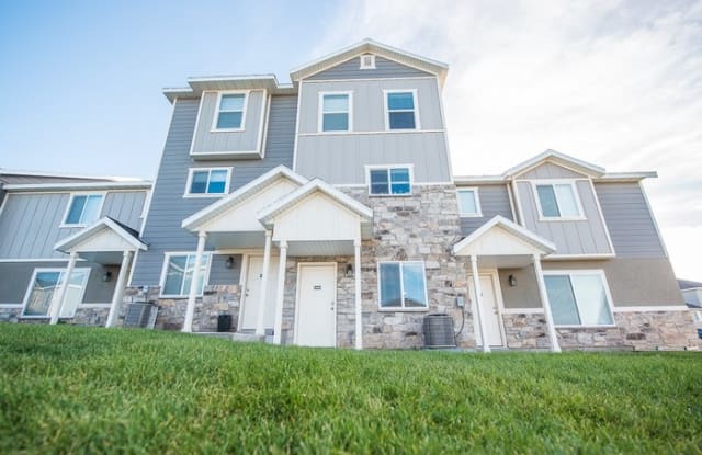 14426 Firgrove Way - 14426 S Firgrove Way, Herriman, UT 84096