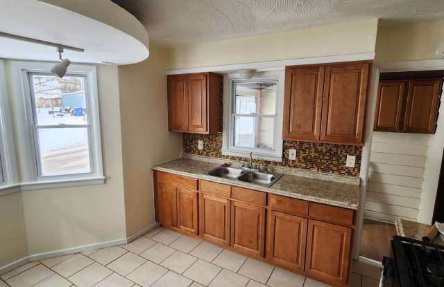 13601 Beachwood Avenue