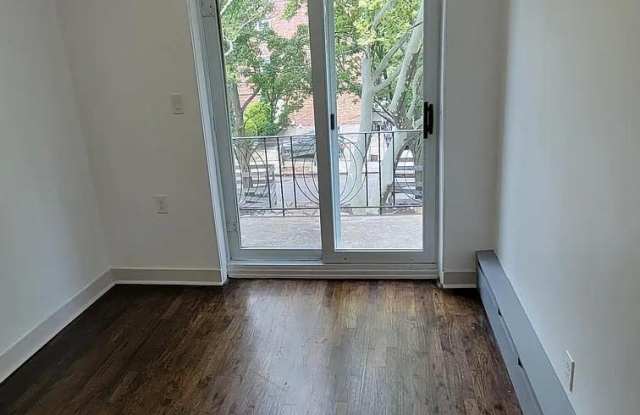 Photo of 7314 Avenue M