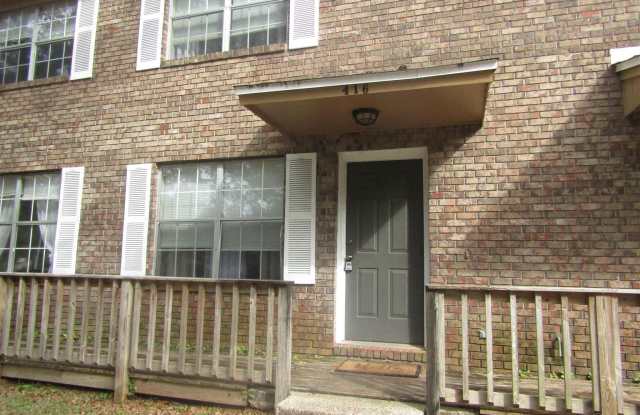 Photo of 416 Waycross Ave