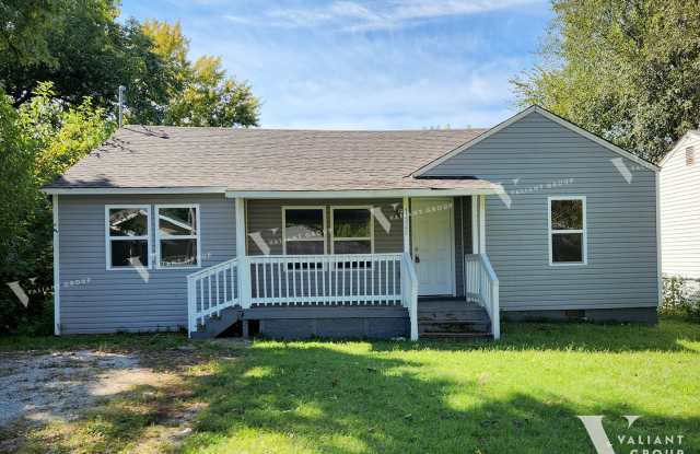 Charming Three-Bedroom, One-Bathroom Ranch-Style Rental Home in Grant Beach