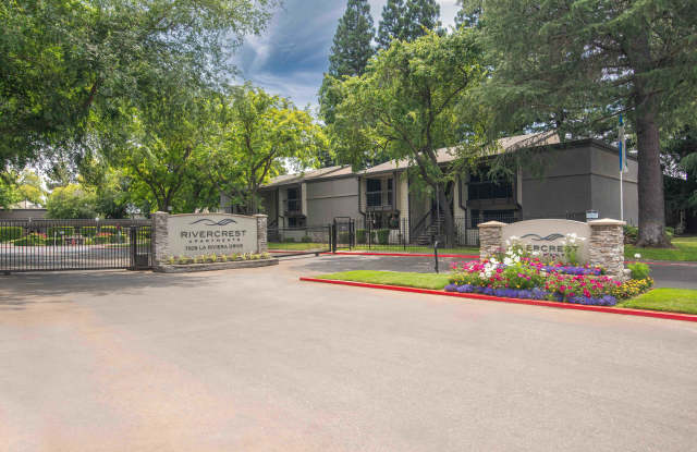 Rivercrest Apartments
