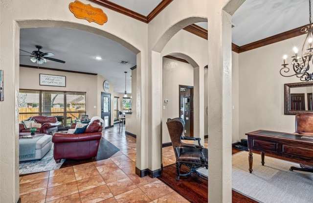 8918 N Longwood Drive