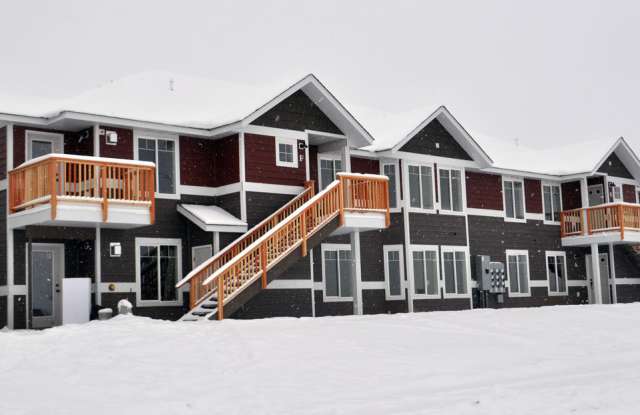 Photo of 3 Bedroom 2 Bathroom Condo