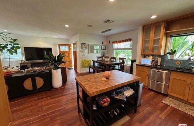 1348 Morningside Way