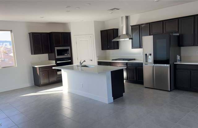 5845 Marigold Sunset Court