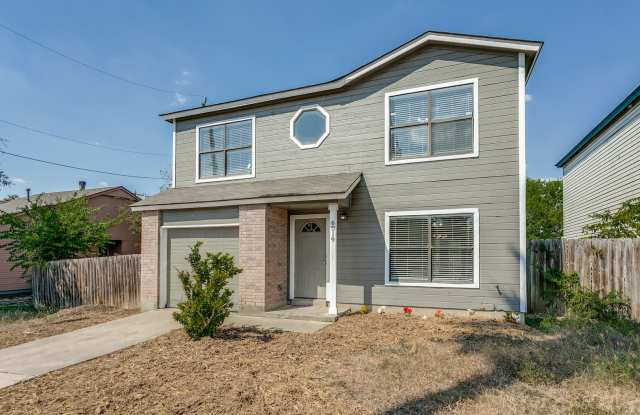 Photo of 3-BEDROOM HOME IN CANDLEWOOD PARK