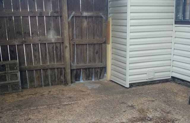 4722 Columbine Ct Memphis TN apartments for rent