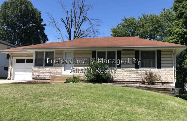 1417 Corinth Dr - 1417 Corinth Drive, Bellefontaine Neighbors, MO 63137