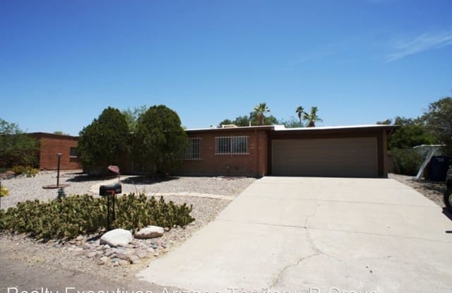 7738 E. Hampton Street - 7738 East Hampton Street, Tucson, AZ 85715