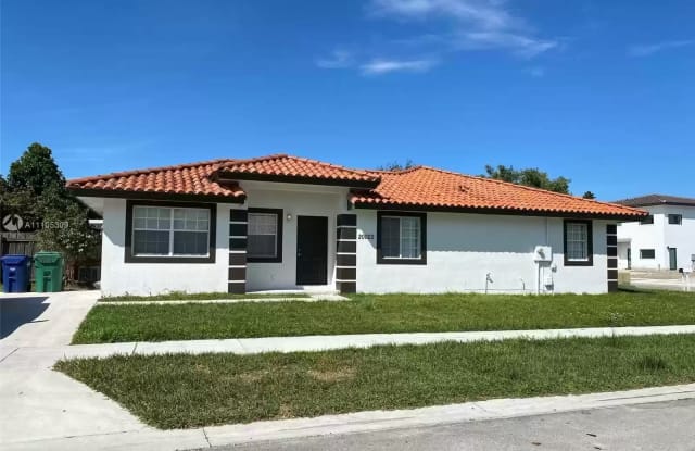 20022 Sw 122nd Ct - 20022 Southwest 122nd Court, South Miami Heights, FL 33177