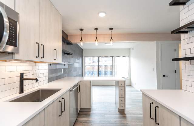 Photo of 2124 Pauline Boulevard unit: 205