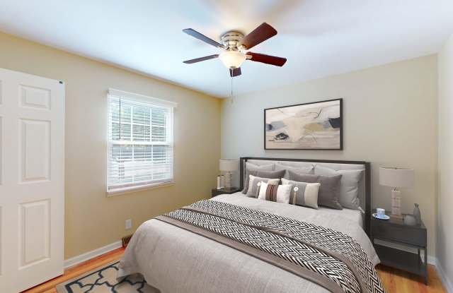 Courtyard Apartments