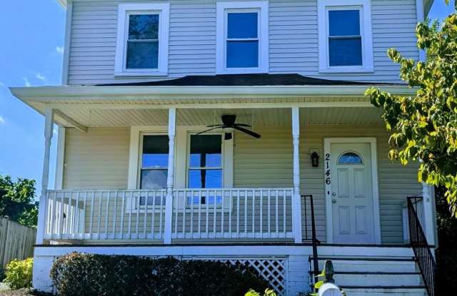 Photo of 2146 N STAFFORD Street N