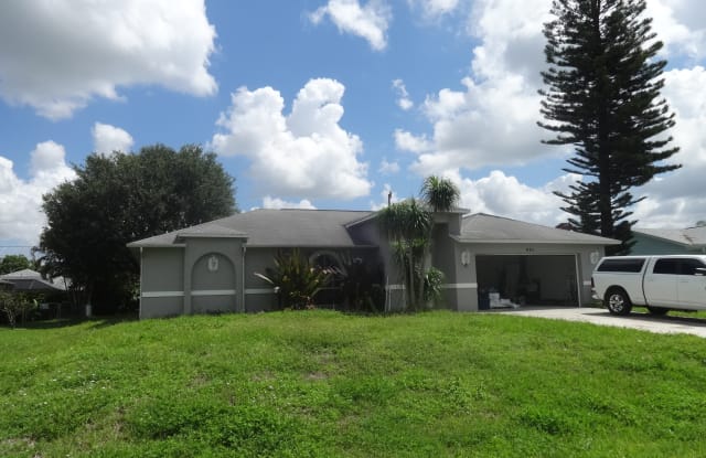 901 SW 23rd St - 901 Southwest 23rd Street, Cape Coral, FL 33991