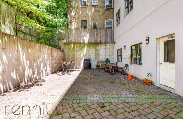 1444 Bedford Ave 1F