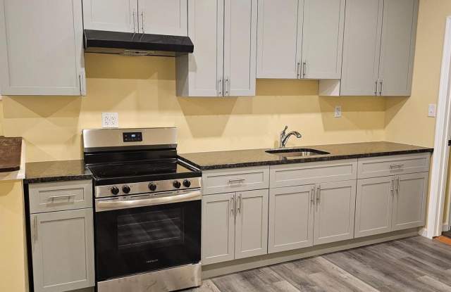 1535 N 60TH Street unit: A