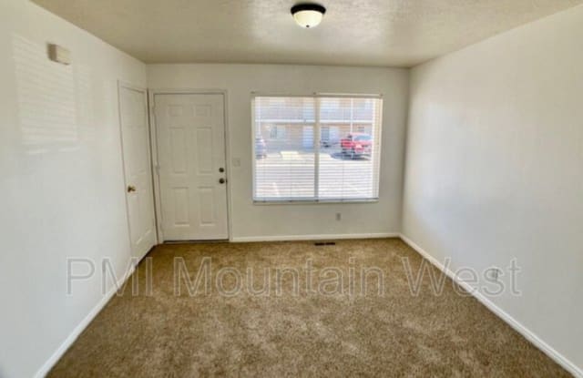 49 S 200 W - 49 South 200 West, Lehi, UT 84043