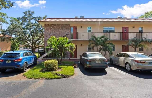 1913 SW Palm City Road