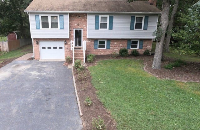 5405 Lee White Lane - 5405 Lee White Lane, Spotsylvania County, VA 22407