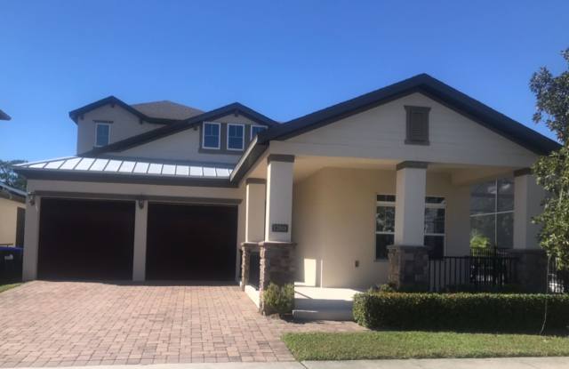 Photo of 4 Bedroom at Heart of Windermere!!! Tile through out living area!