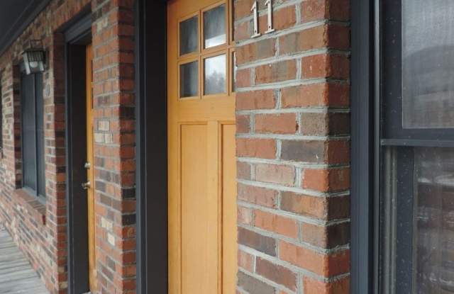 Photo of 2bd/1ba Condo Right Next To ASU Campus