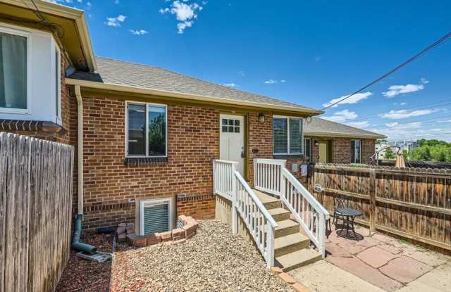 4418 West 11th Avenue