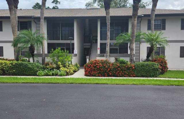 Photo of Oak Forrest 55 and older Condominium FOR RENT! ANNUAL-FIRST FLOOR