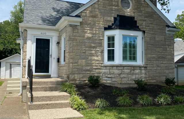 St Matthews Cape Cod Home