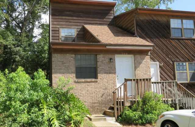 3 bedroom town home for rent across from FSU Stadium August move in $1395 per month photos photos