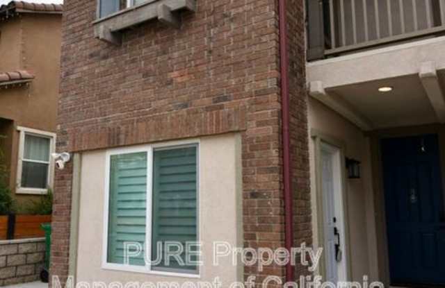 27356 Pinyon St Adu