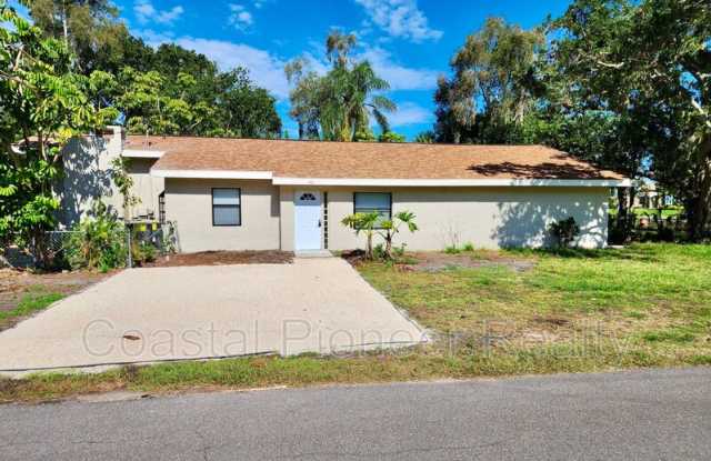 146 NW 18th St