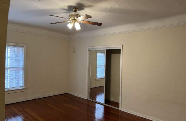 275 S New Hampshire Ave