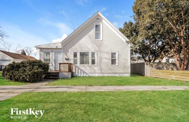 118 Wilcox Avenue