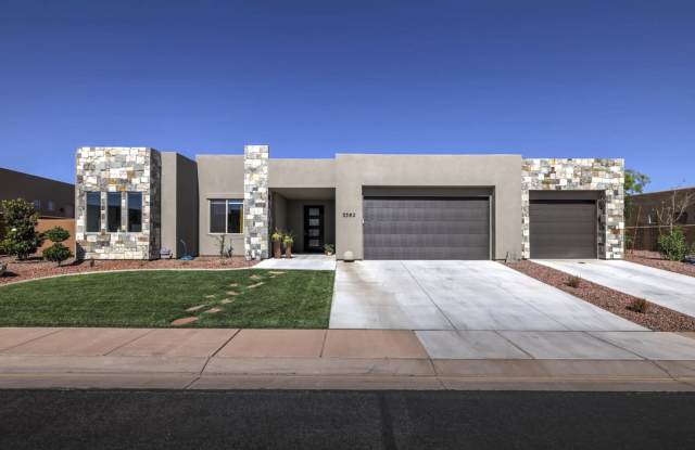 Photo of 3382 South Desert Hollow Lane