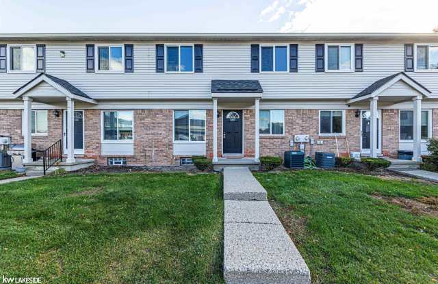 Photo of 2012 Orchard Crest