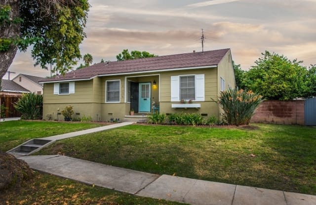 8136 Garden Grove Avenue - 8136 Garden Grove Avenue, Los Angeles, CA 91335