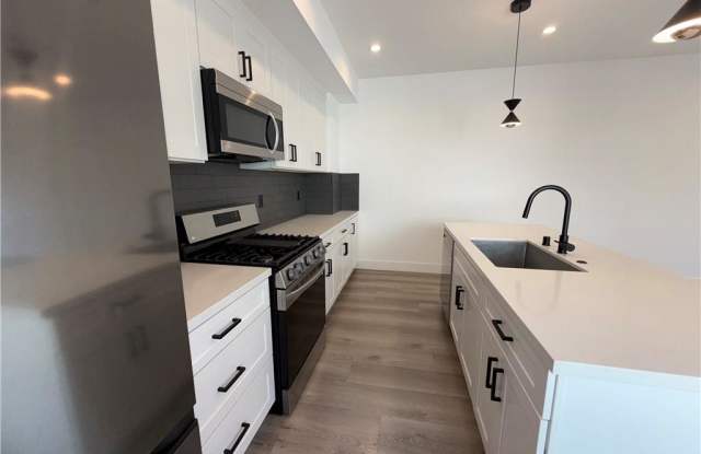 Photo of 21719 Hart Street