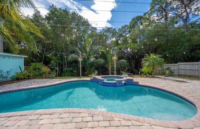 1012 Mohican Boulevard - 1012 Mohican Boulevard, Jupiter, FL 33458