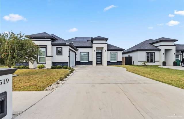 5519 N Chula Vista Street