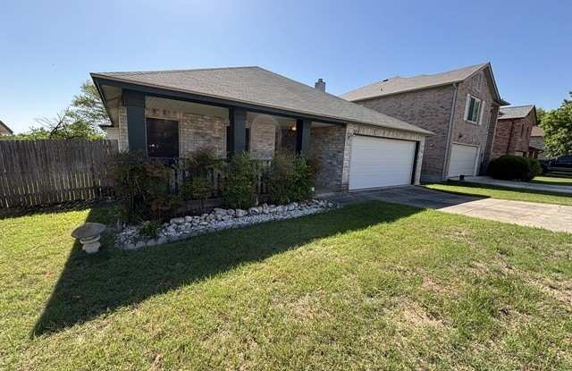 8214 Chestnut Manor
