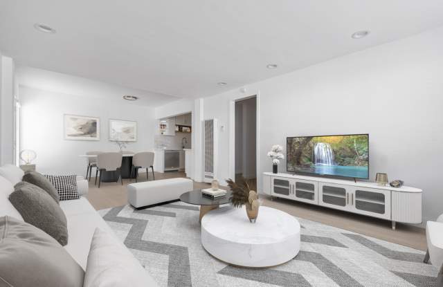 Photo of Arlington Square Apartments