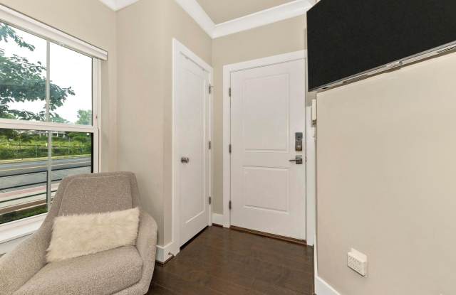 7201 GEORGIA AVENUE NW