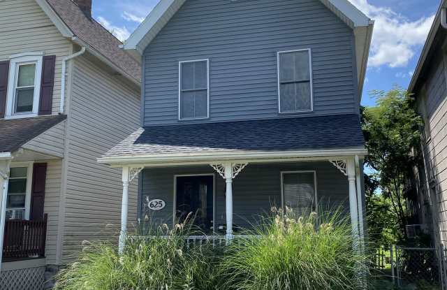 Photo of 625 Sixth Avenue