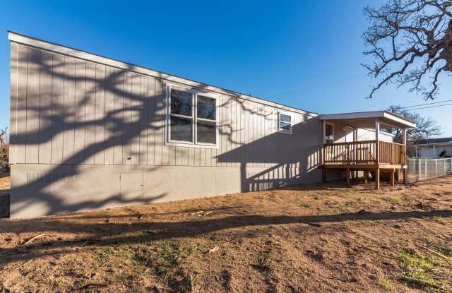 221 E Castleshoals Drive - 221 East Castleshoals Drive, Granite Shoals, TX 78654