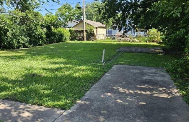 619 East Young Street