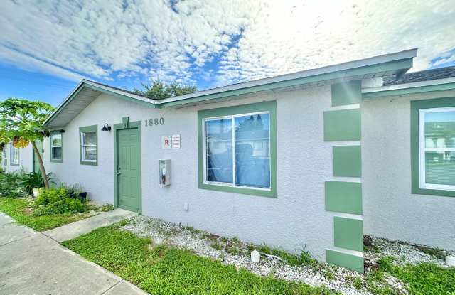 PIKUS (Sunshine Apartments)