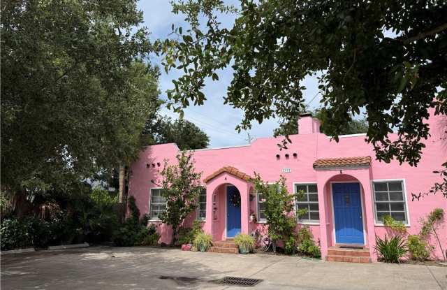 2222 Ponce De Leon Circle