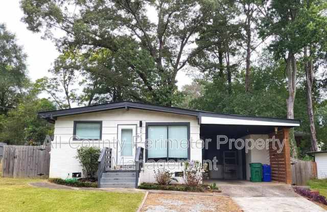 Photo of 2846 Monterey Drive