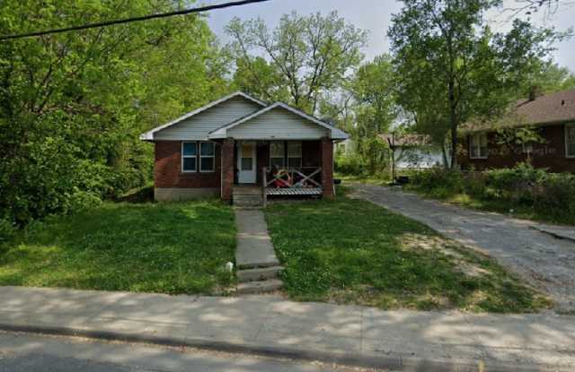 203 E Sexton Rd